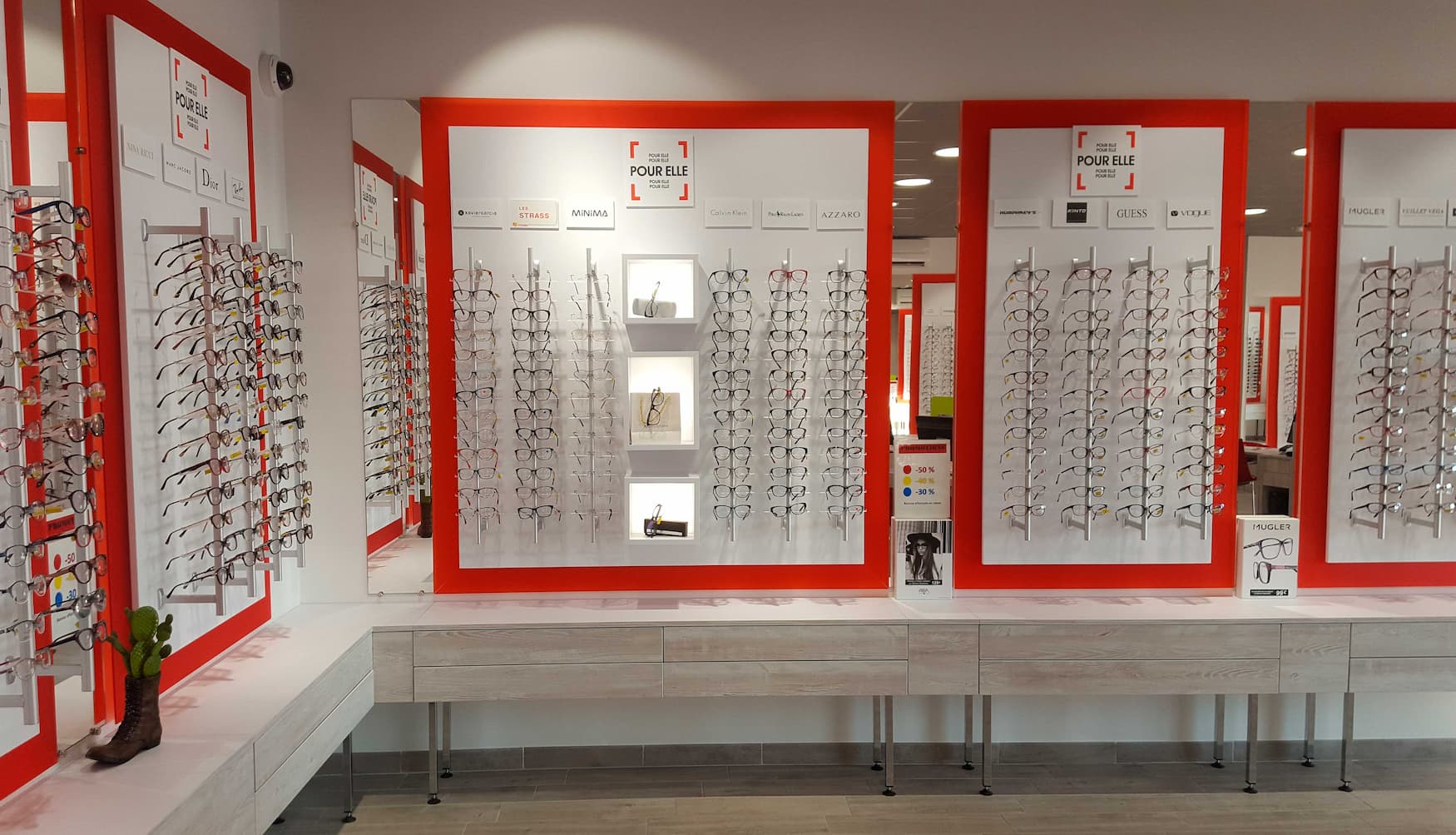 3ADS - Designer d'espace - Réalisation - Les opticiens mutualistes – Transfert de magasin d’optique à Teil (07)